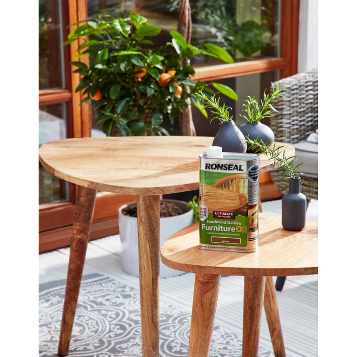 Ronseal Ultimate Protection Hardwood Garden Furniture Oil