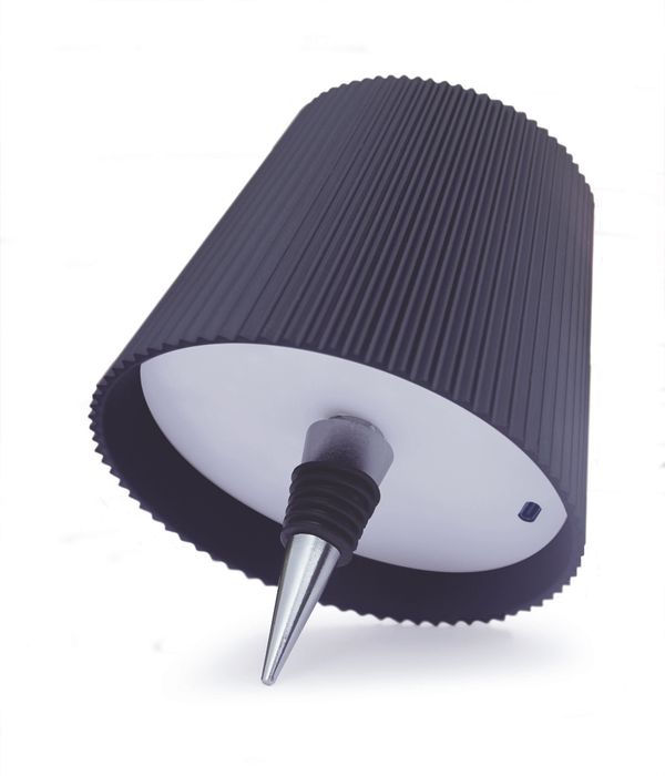C7623  Bottle Lamp with Winestopper