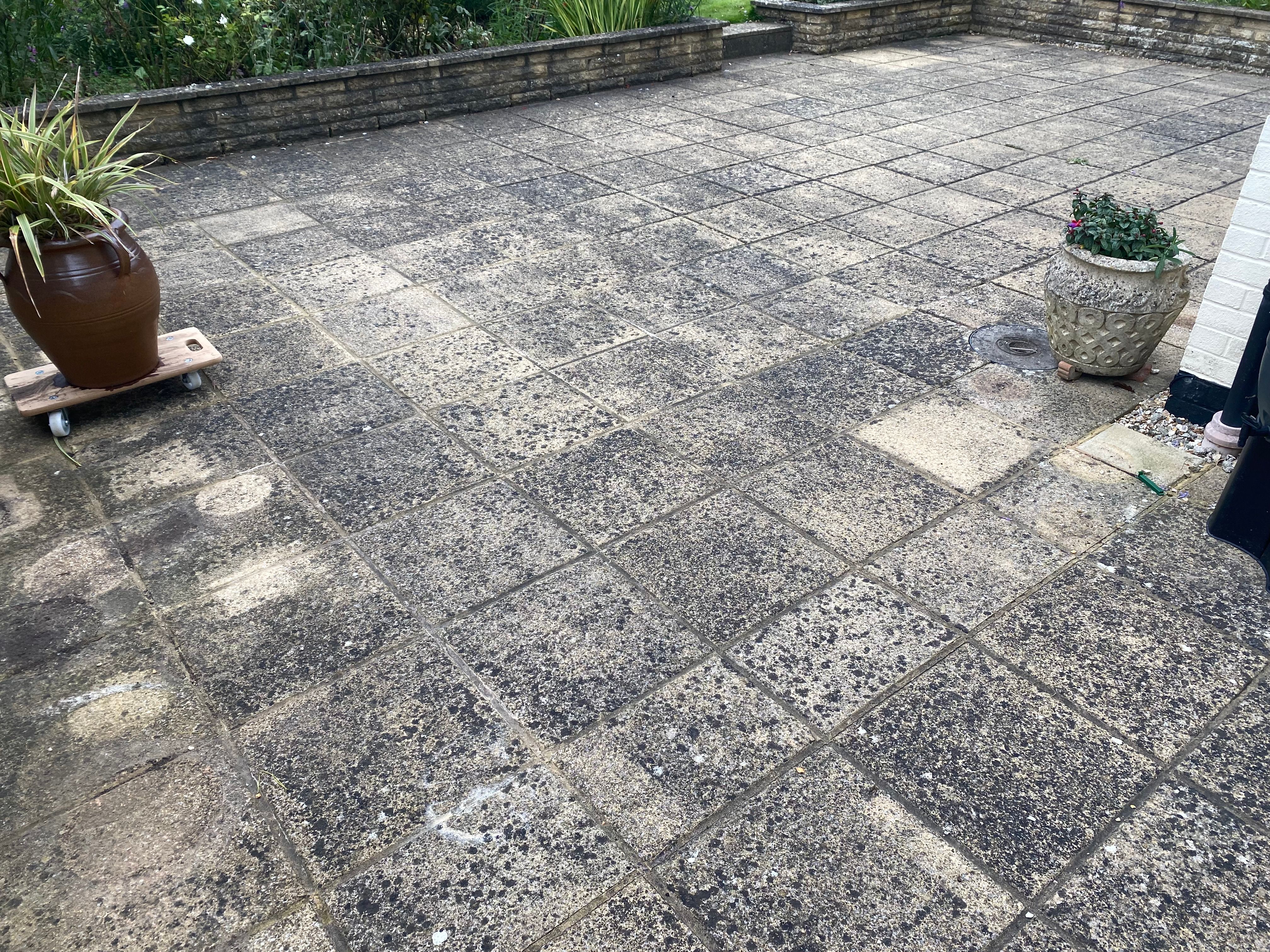 Patio Black Spot Remover for Artificial Stone