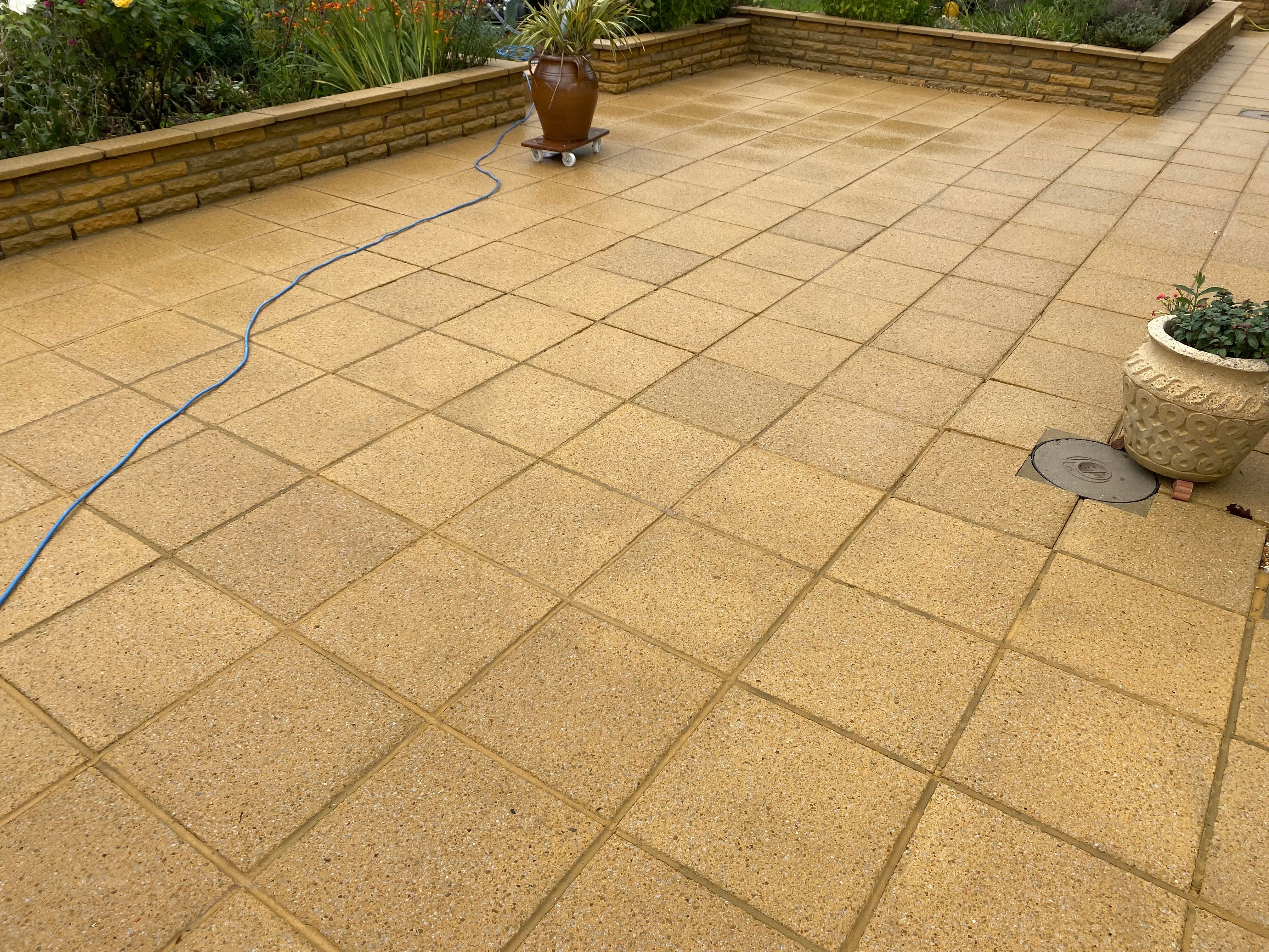 Patio Black Spot Remover for Artificial Stone