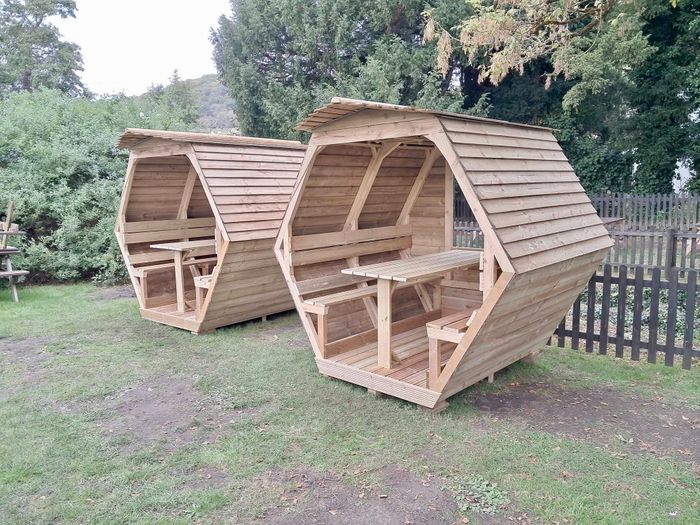 Gondola Pod - 8 Seater Wooden Garden Pod