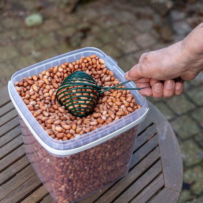 Scoop & Feed Collection
