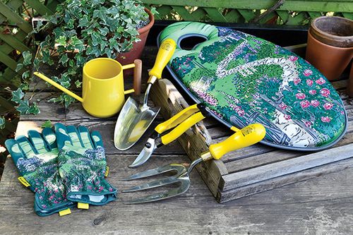 Burgon & Ball celebrates 100 years of the National Garden Scheme with the Centenary Collection