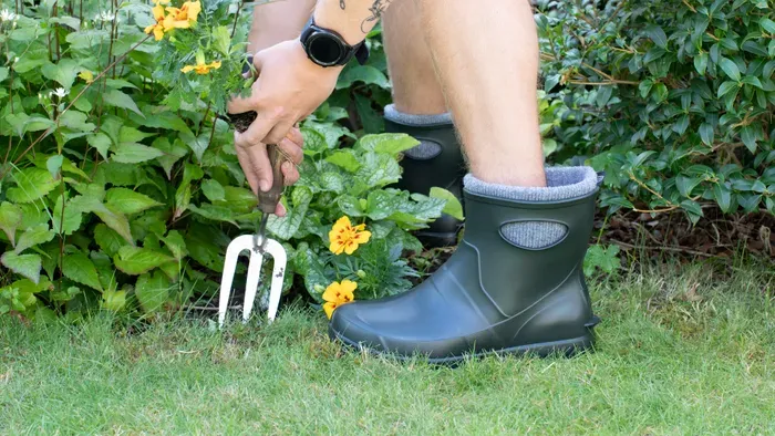 Why Do Exhibitors Like LBC Boots Choose Glee Birmingham? 