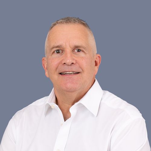 Guy Moreton - MorePeople