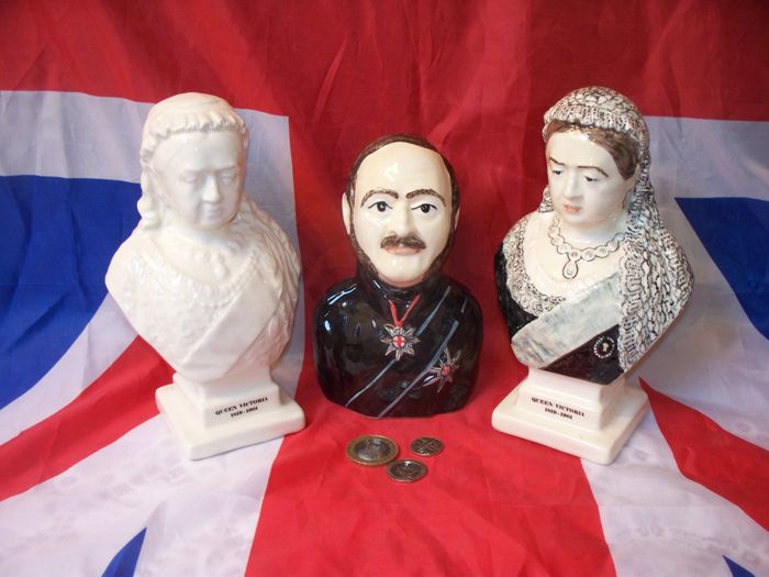 English Ceramic Historical Characters