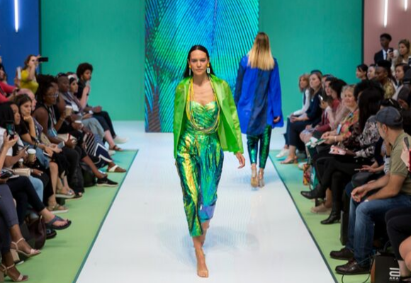 honest-trend-shiny-fabric-pure-london-catwalk-ss20