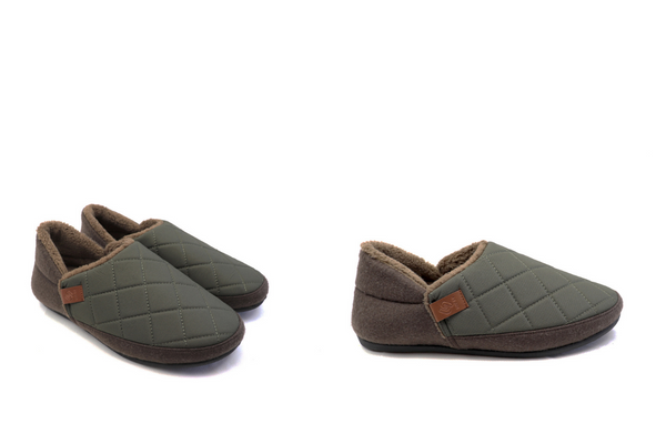 Oliver Quilted Slippers in Khaki