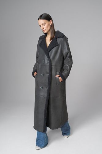 Oversized shearling coat 2079