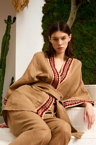 100% linen, hand embroidered kimono set