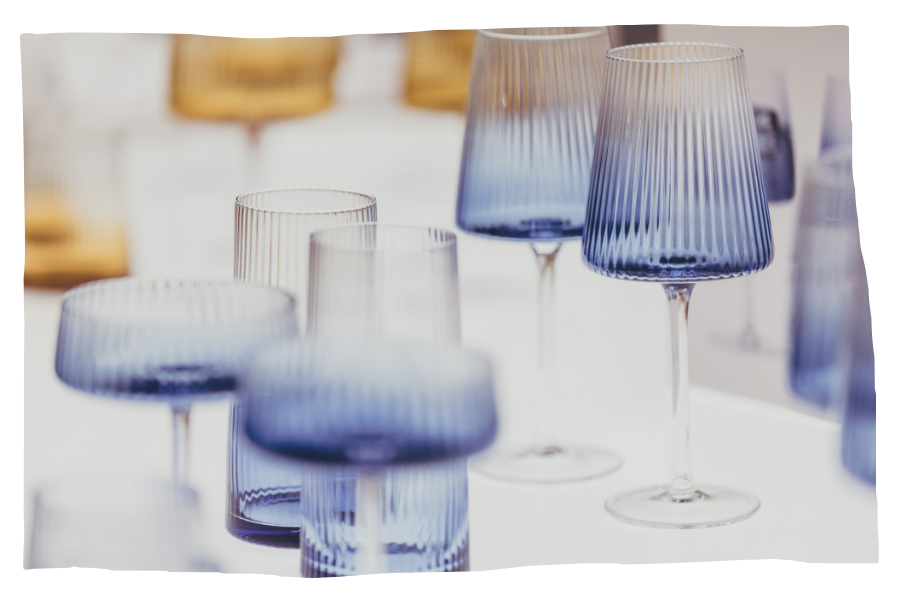 Glasses, bar and serveware 
