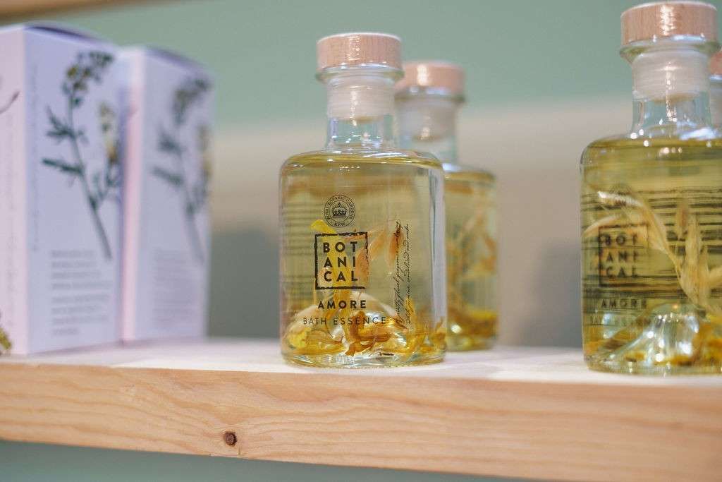 Beauty & Wellbeing,Beauty & Wellbeing
