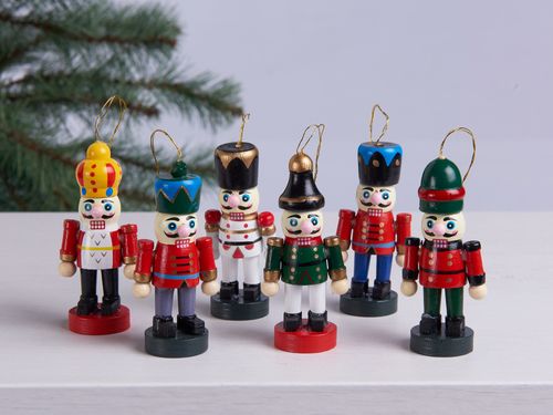 Heritage Nutcracker Crackers
