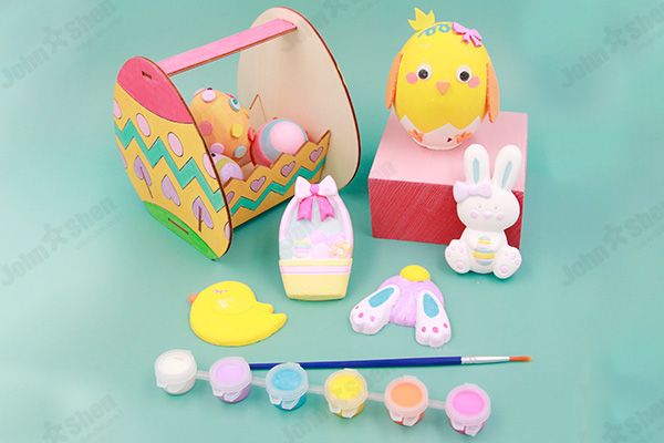 Paint Your Own Easter Plaster