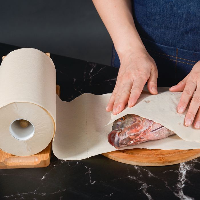 Bamboo pulp roll paper for kitchen
