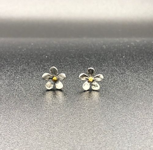 925 silver Daisy studs