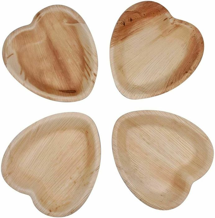 6.5/7 Inch heart shape Palm leaf plates