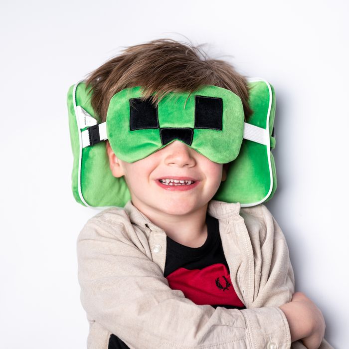 Relaxeazzz Travel Pillow - Gift of the Year Winner 2020