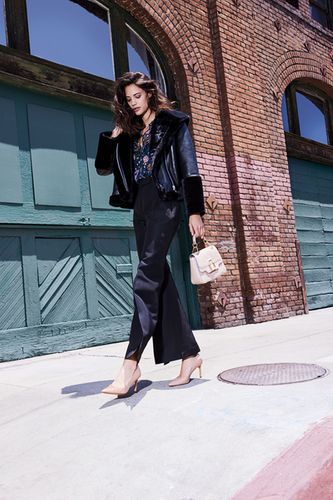 Anna Heel