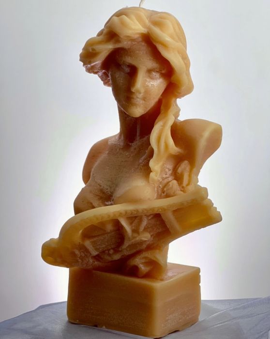 Bust Candles - almost 500 grams