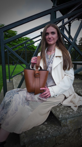 Bucket bag