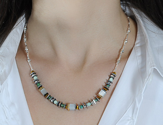 Glass twist cats eye necklace