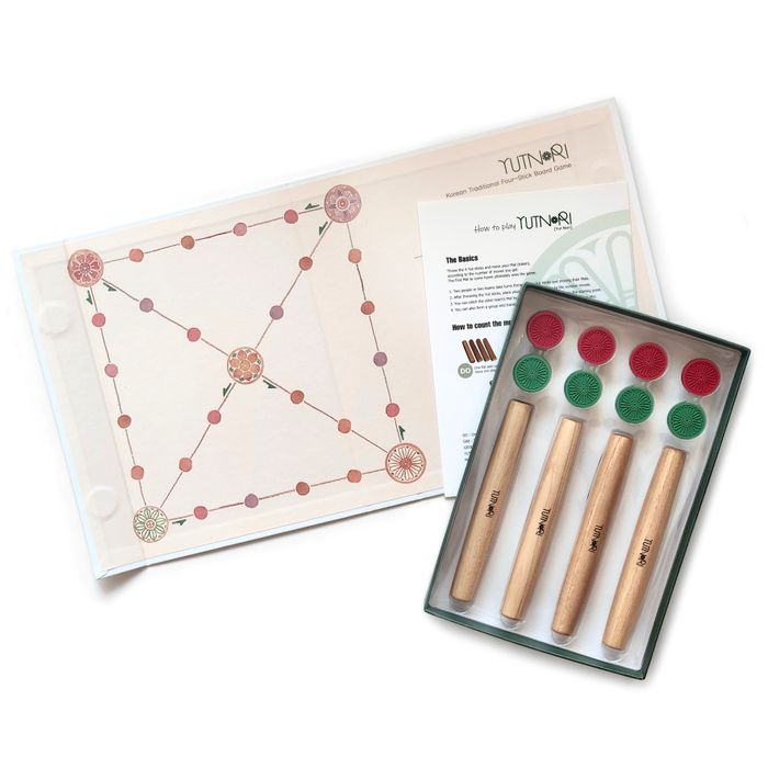 YUTNORI _ Korea Traditonal Board Game