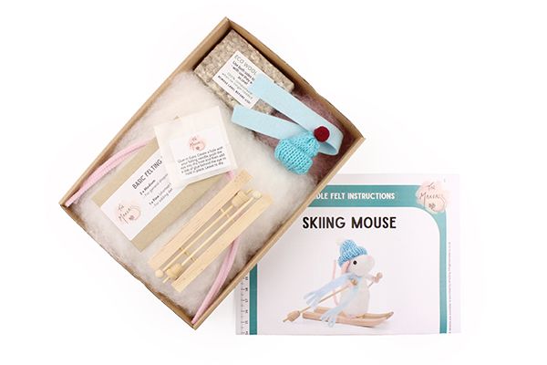 Skiing Mouse Needle Felt Kit