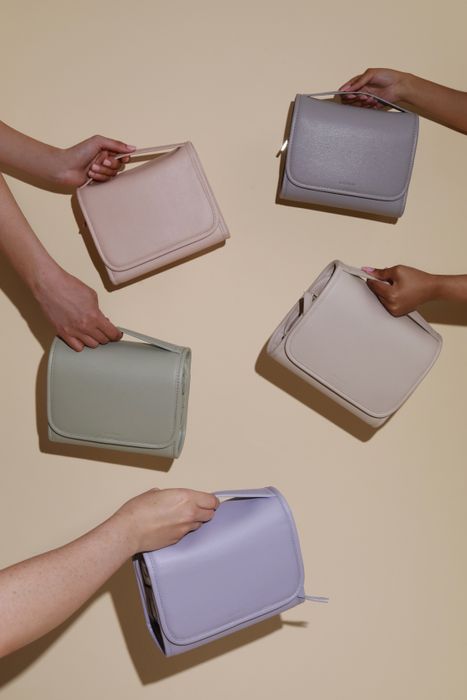 Hanging Washbags