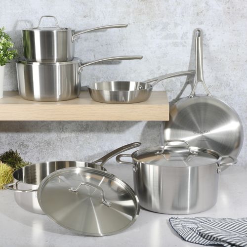Sur La Table Cookware
