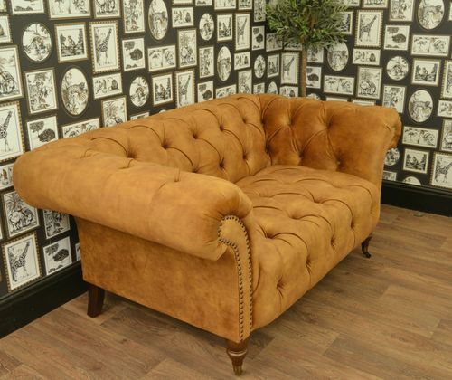 Ellie Chesterfield Gold