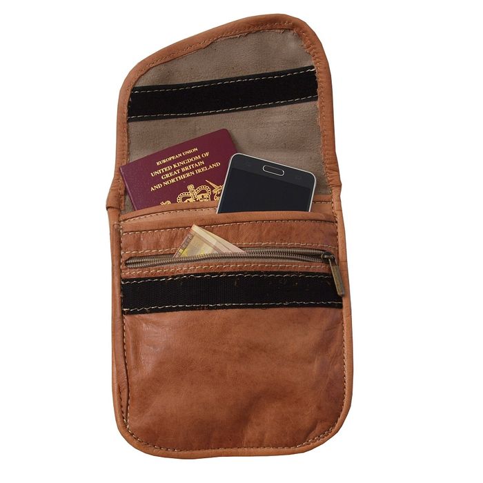 THE KENITRA TRAVEL POUCH