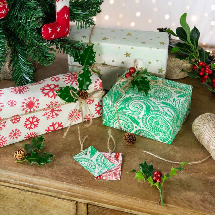 Christmas Gifts & Decor