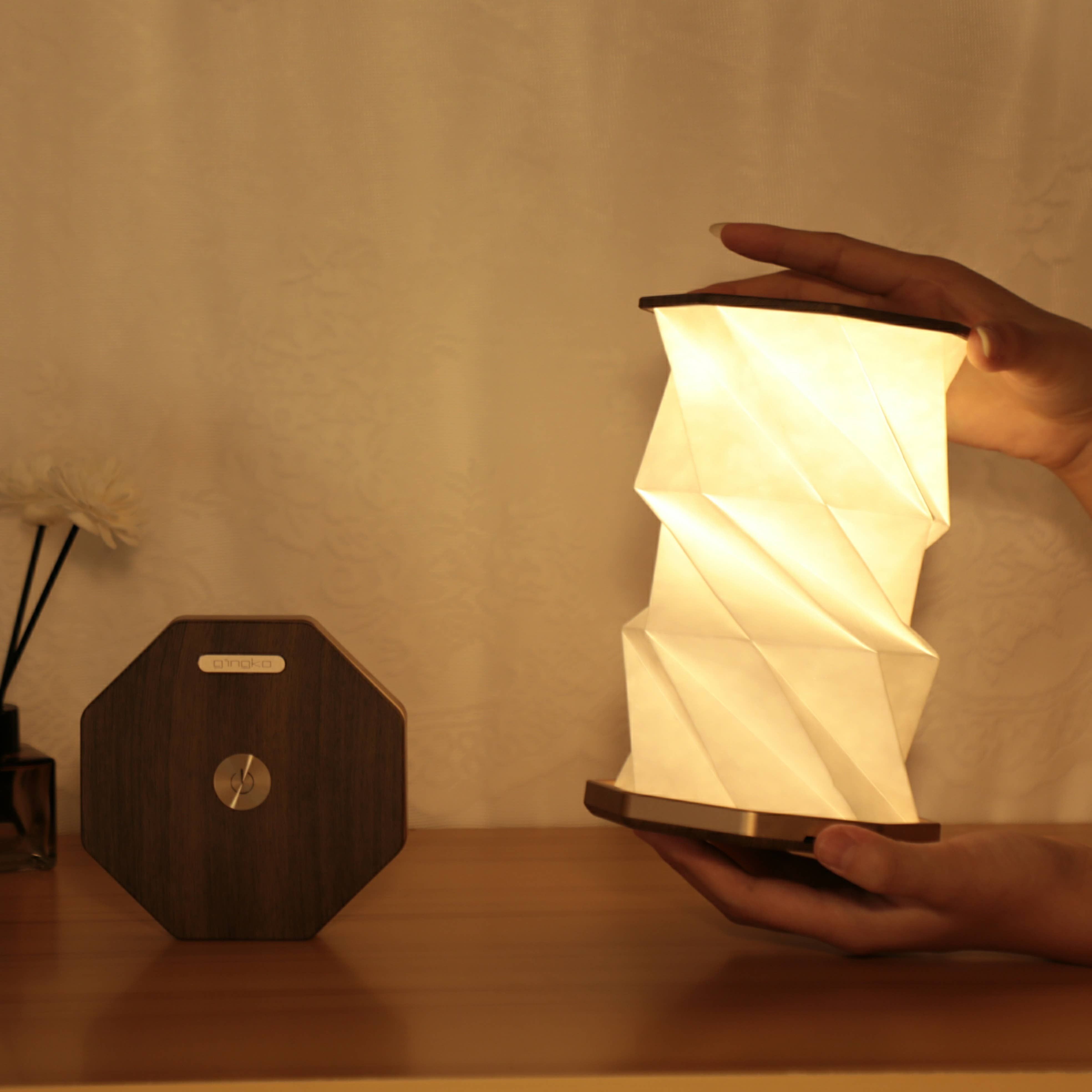 Gingko Twist Hexagon Lamp