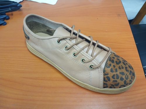 Leather Leopard Print Shoe