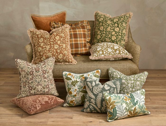 Cushions, Throws and Bedspreads