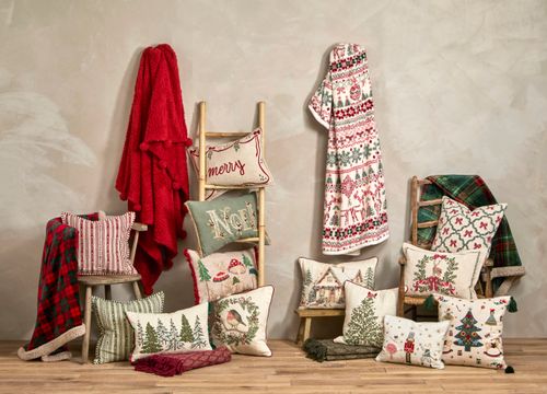 Cushions, Throws and Bedspreads
