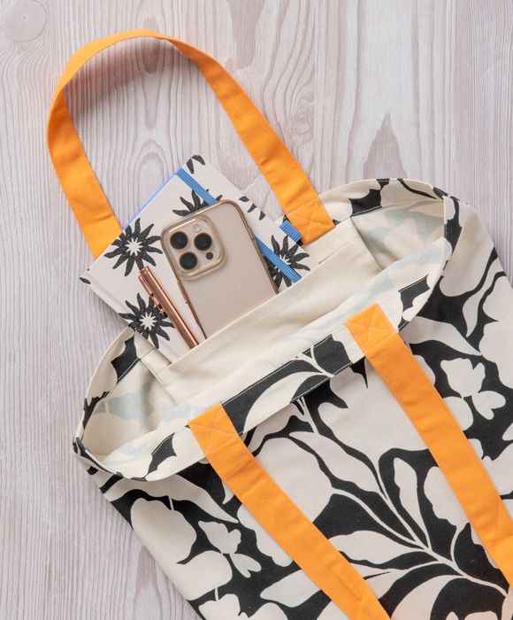 Tote Bags from The Art File