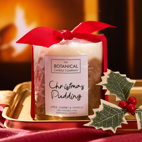 Christmas Pudding Medium Luxury Botanical Candle - Apple, Cherry and Vanilla