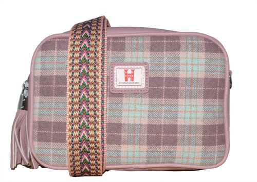 Strathurie Tweed Pink