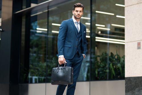 Calvin - Navy Mens Three Piece Suit