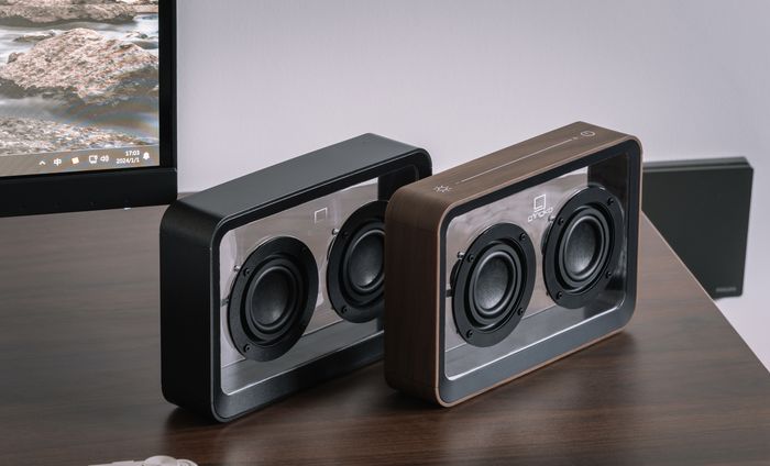 Mage See-Through Bluetooth Speaker