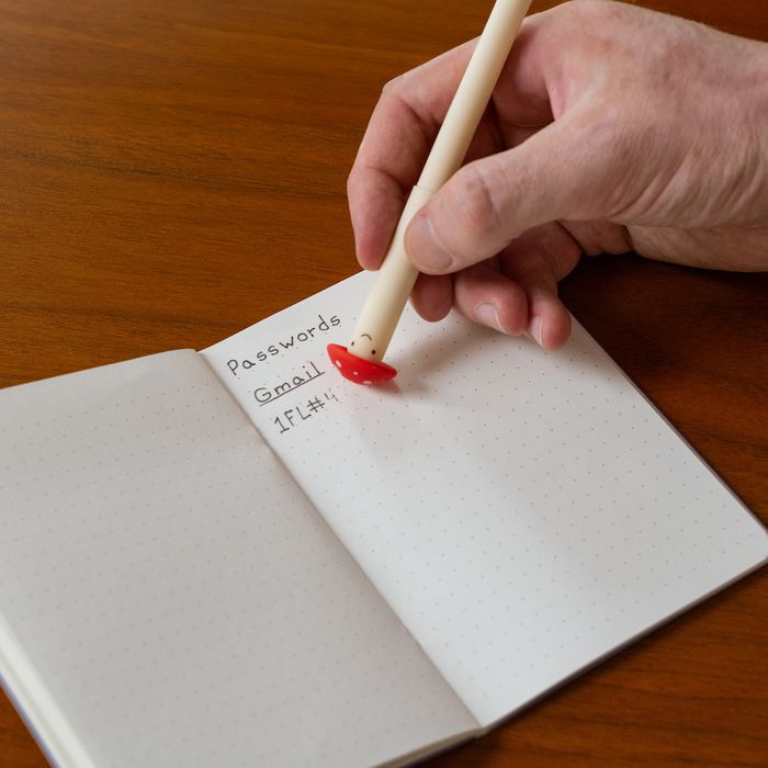 ERASABLE MUSHROOM PEN