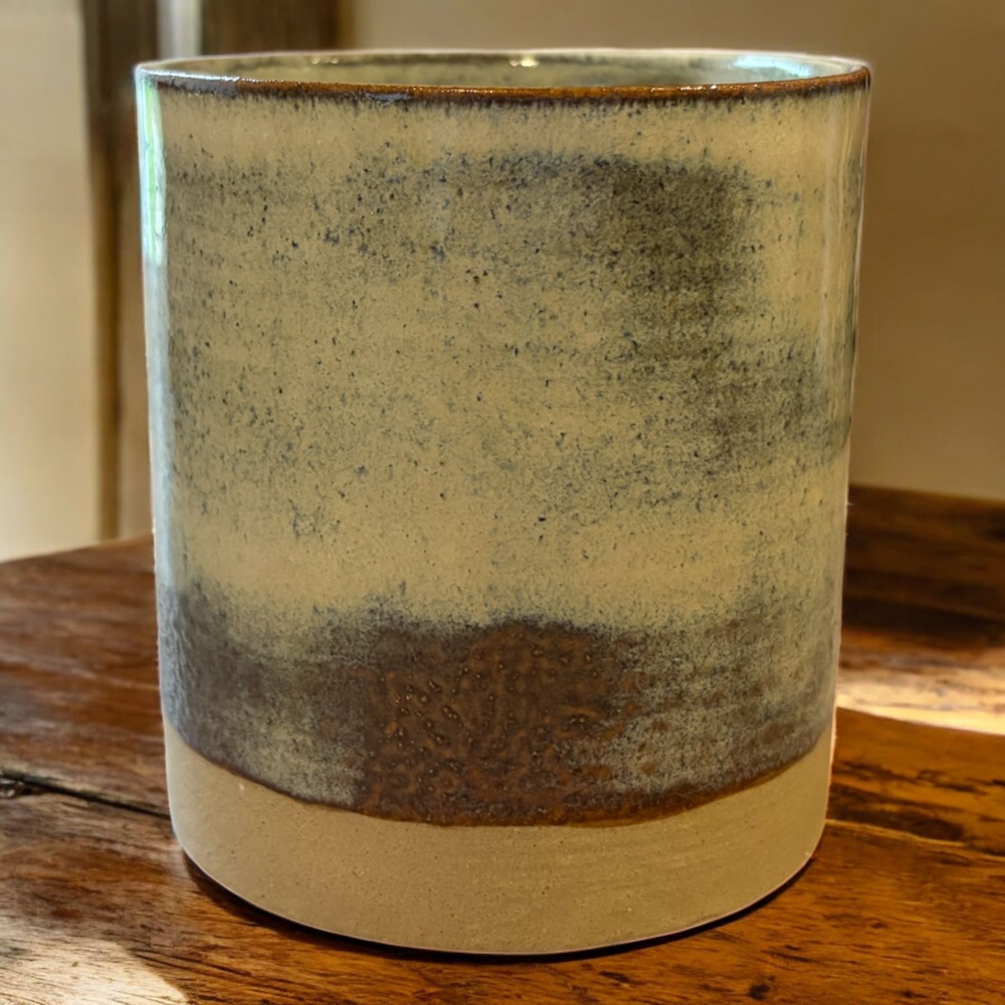 STONEWARE REFILLABLE CANDLE POT