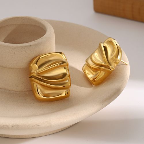 Gathered Rectangle Earrings in Gold