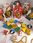 Capsule with mini gingerbread