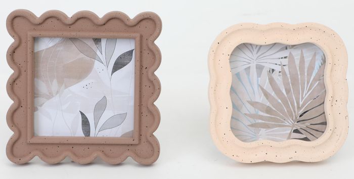 Photo frame