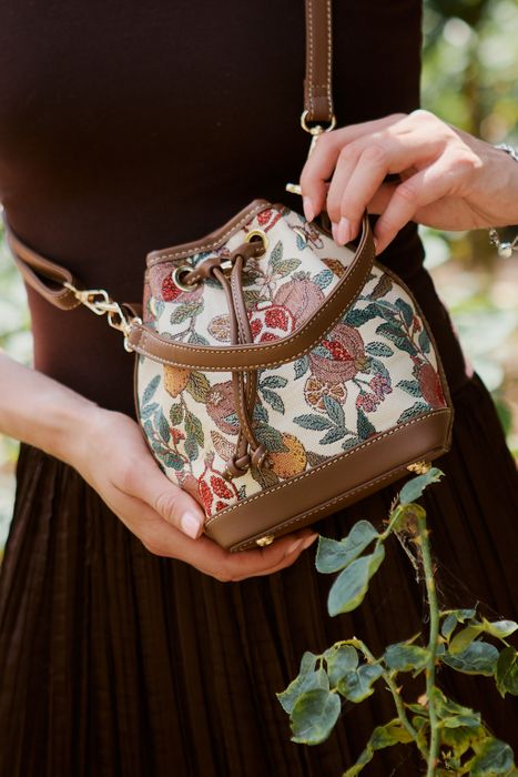 2025 AW New-Signare Model  Bucket Bag