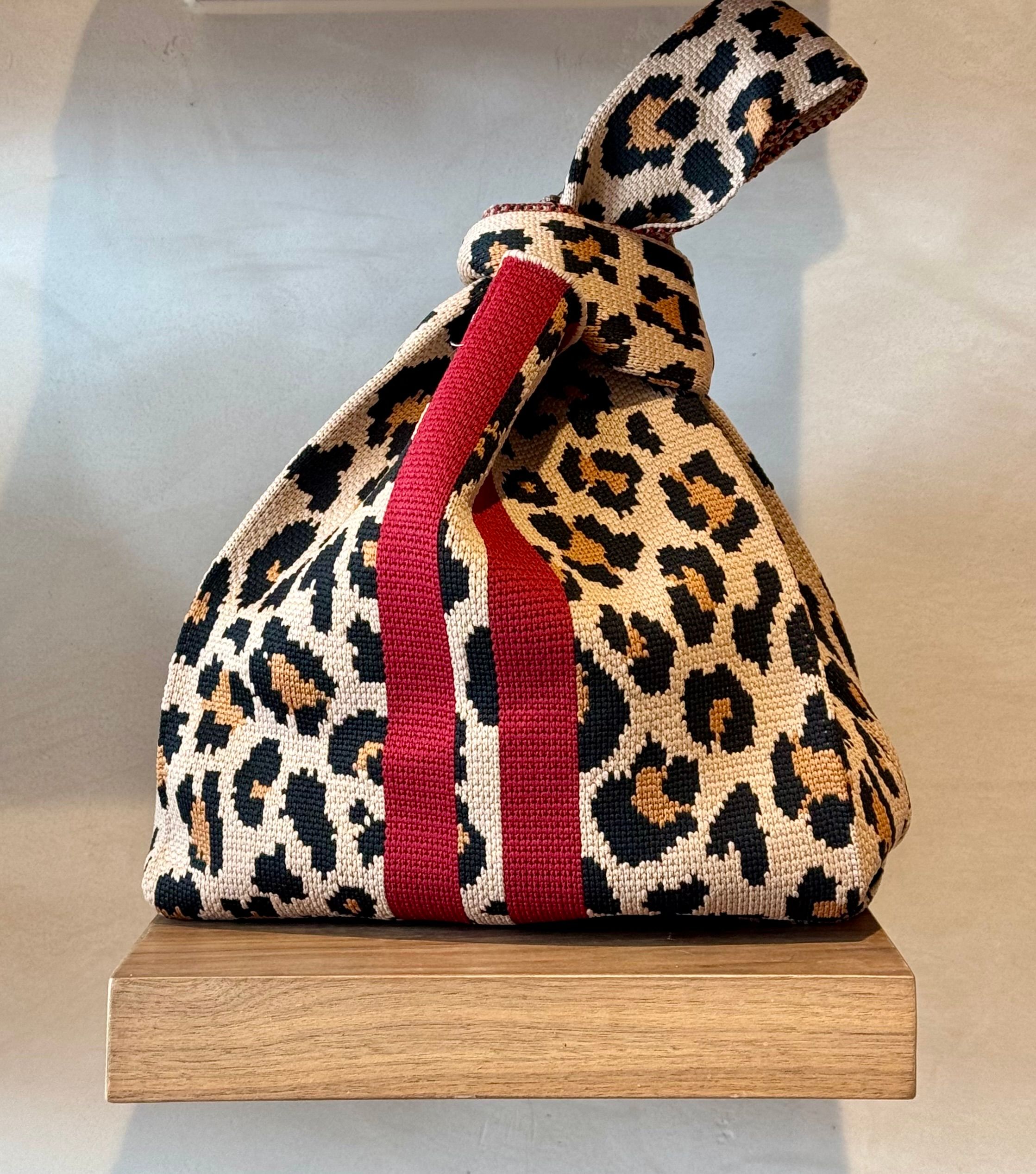 The Japanese knot bag