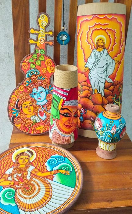 Wooden Show pieces mural painted
